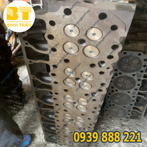 Mặt máy động cơ CAT 3412