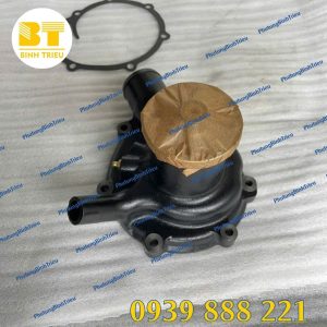 Bơm nước Kobelco SK300